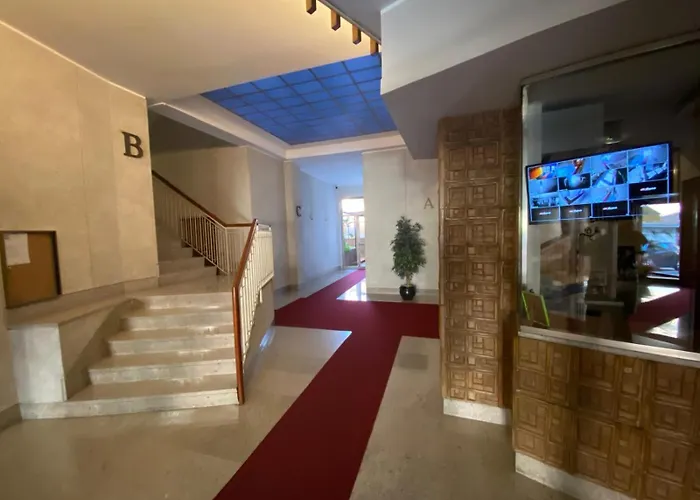 Desy Vatican House *